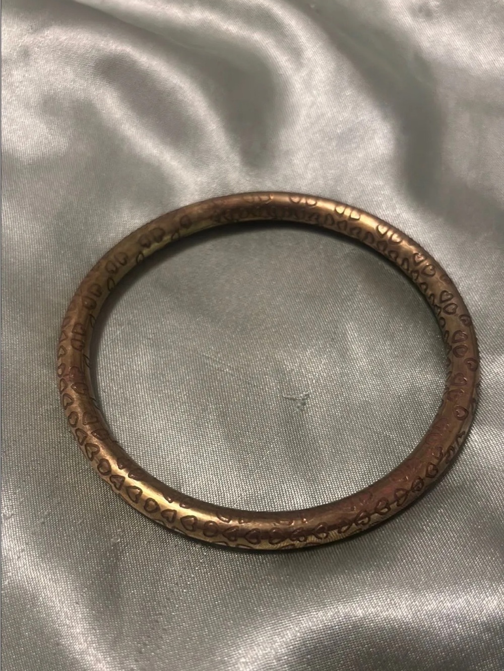 Antique-Style Copper Heart Pattern Bangle Bracelet, Copper